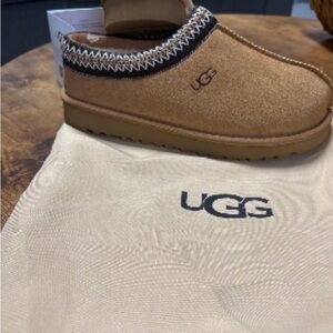 UGG Chestnut Slip-On Cozy Clog with Knit Trim